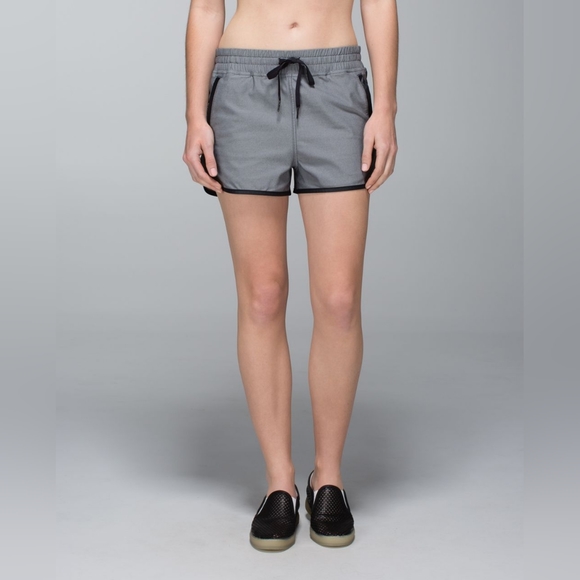 Lululemon Varsity Short - Picture 3 of 7